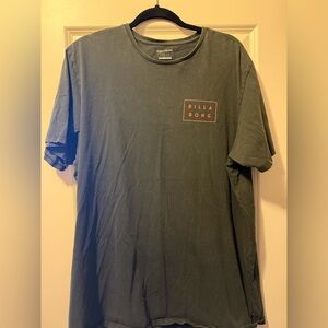 Billabong 100% Cotton Men's Charcoal Tee with Red Logo